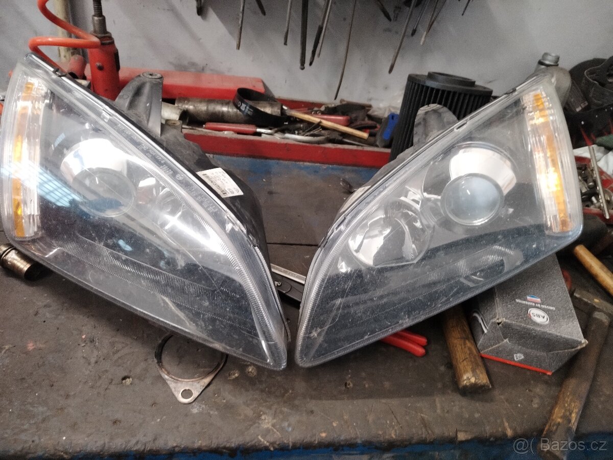 Světla Ford Focus - 3