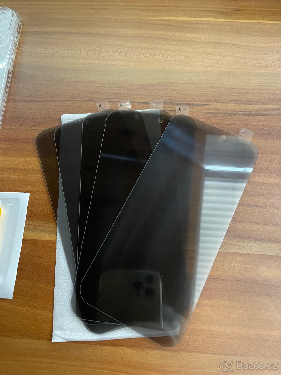 Kryt na iPhone 17 pro max - 3