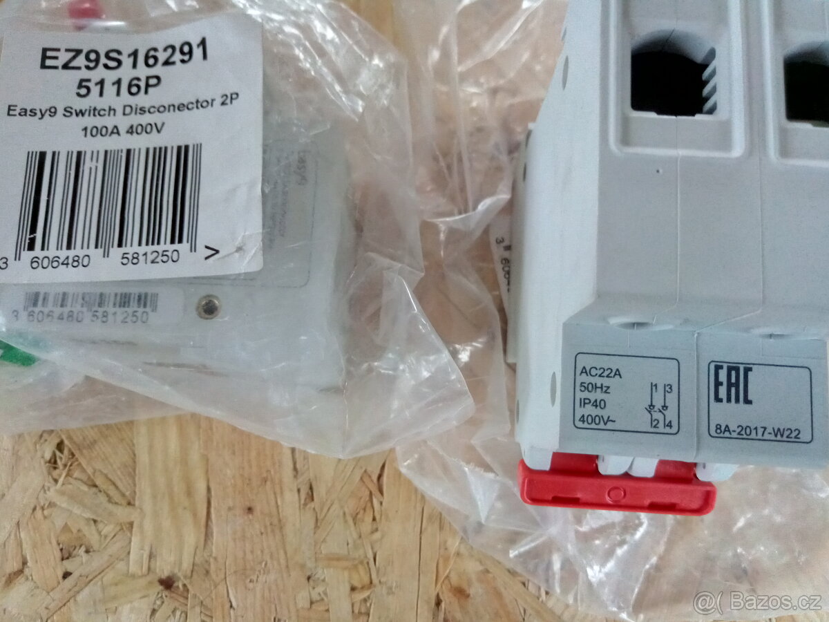 Hlavní vypínač, dvoupólový - 3