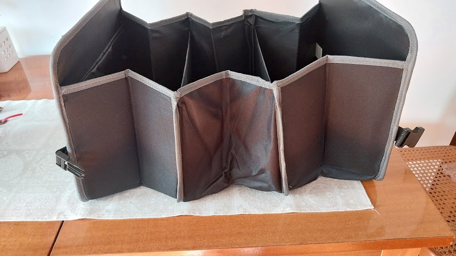 Organizér do auta s vyjímatelným chladícím boxem - 3