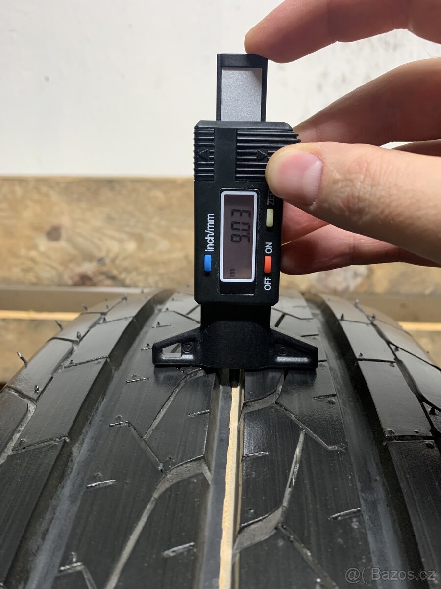 1ks 225/75/16C Bridgestone/2024/121-120R/ 9m - 3