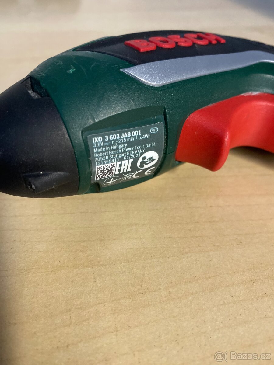 Aku šroubovák Bosch IXO V - Bitset 0.603.9A8.00S - 3