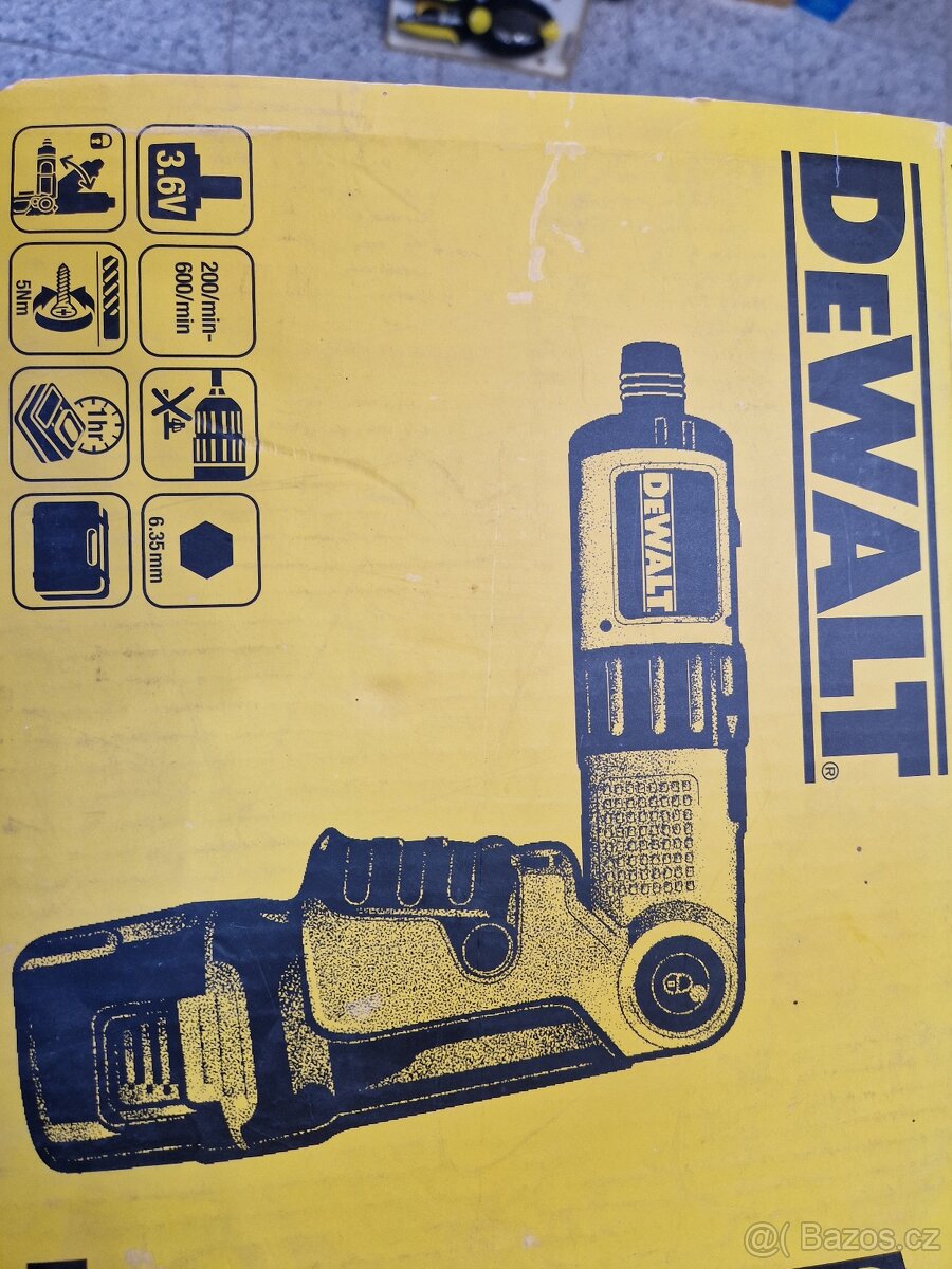 DEWALT NABIJECKA + AKUMULÁTOR - 3