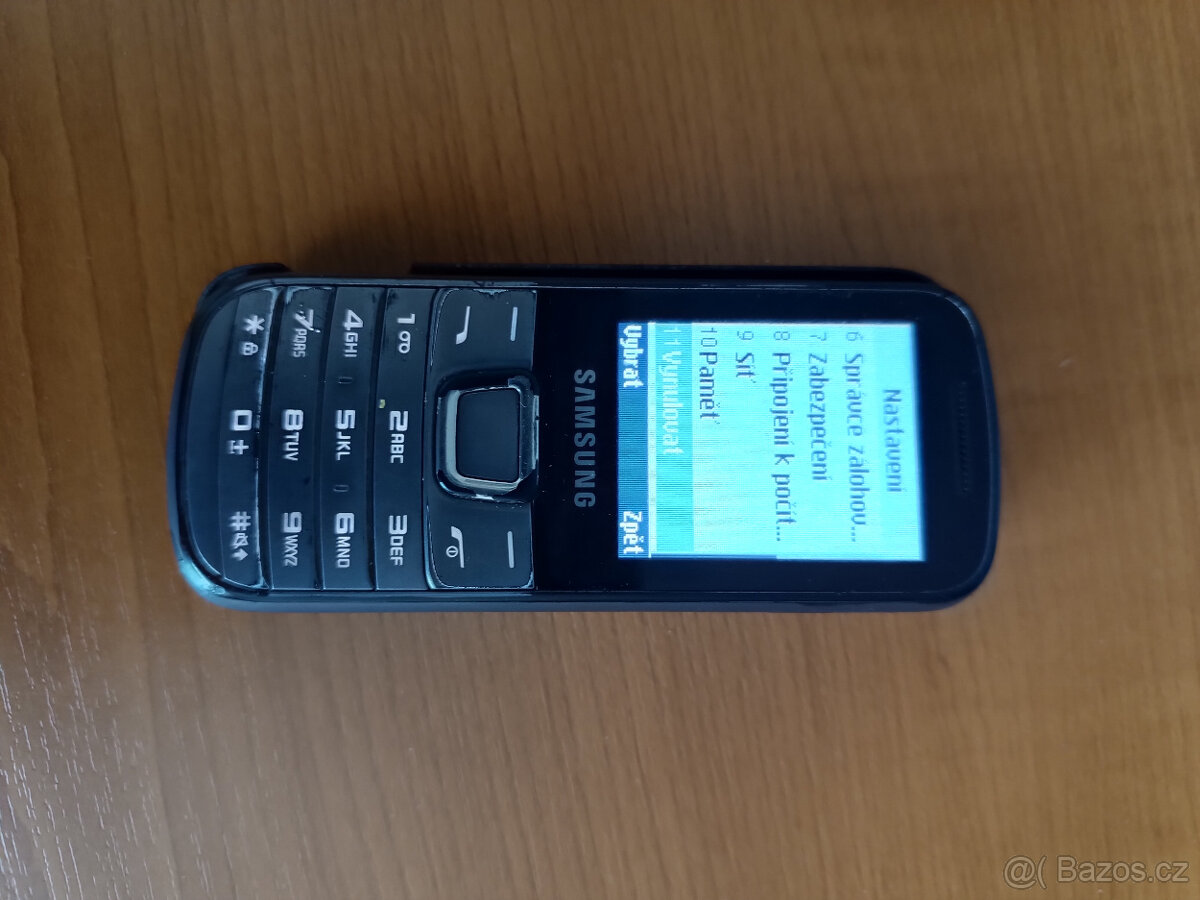 Starý telefon, - 3