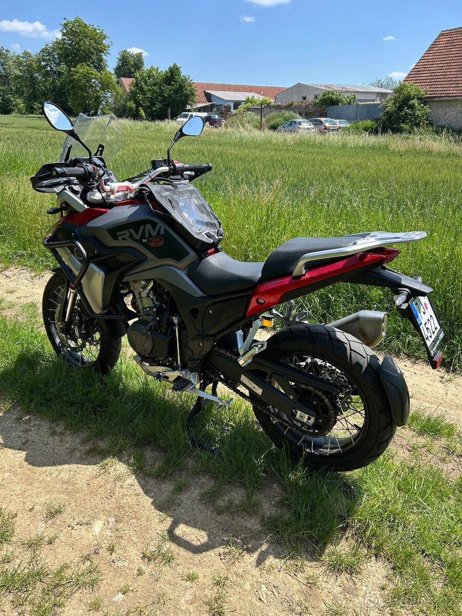 Jawa RVM 500 kufry + vyhřívané gripy