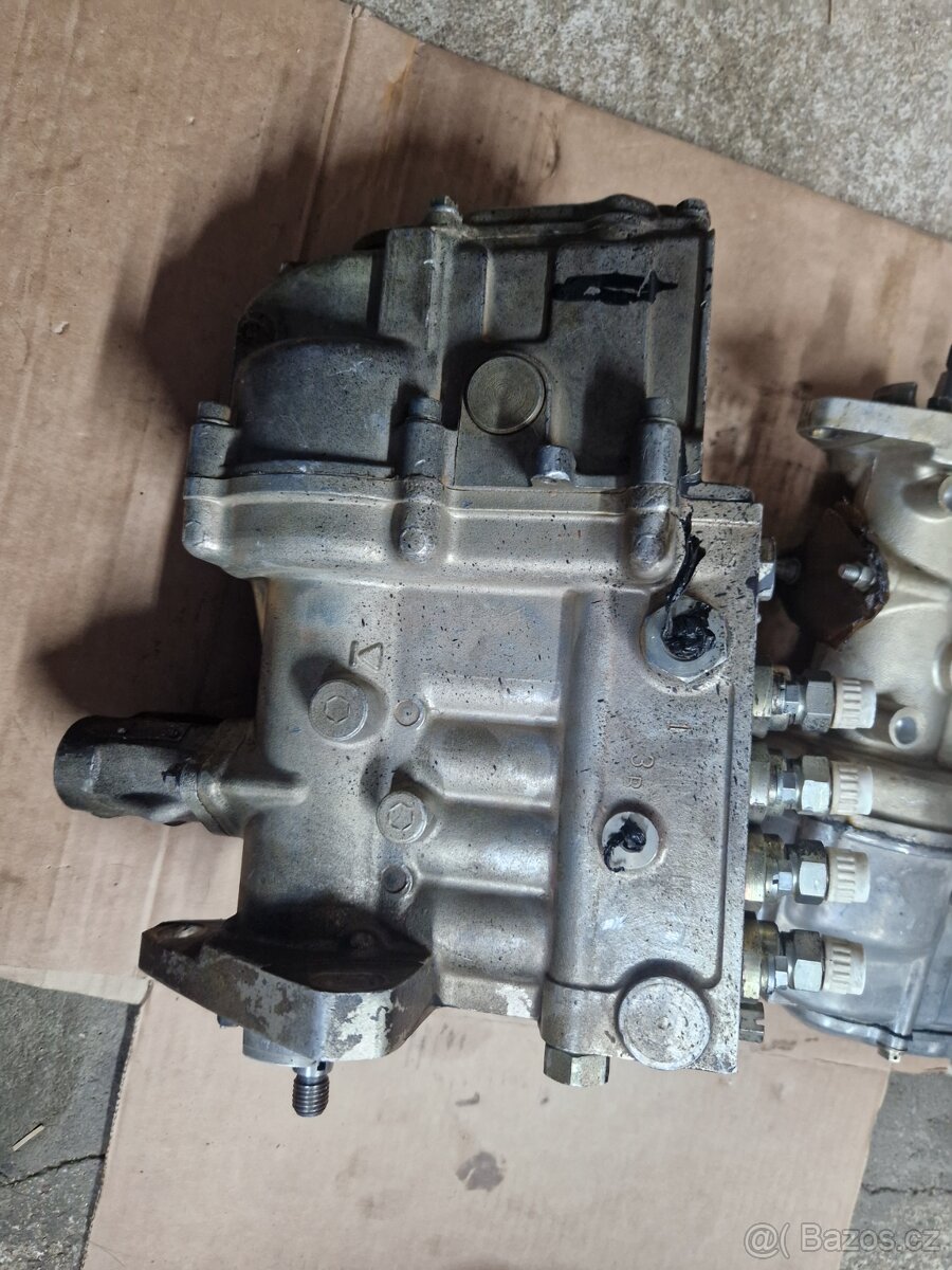 Vstřikovaci čerpadlo zetor 6245 - 3