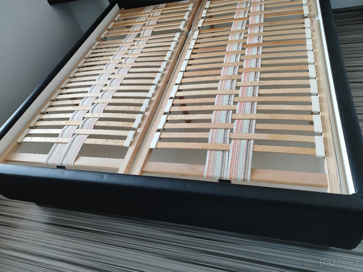 Manželská postel s rošty 180x200 - 3