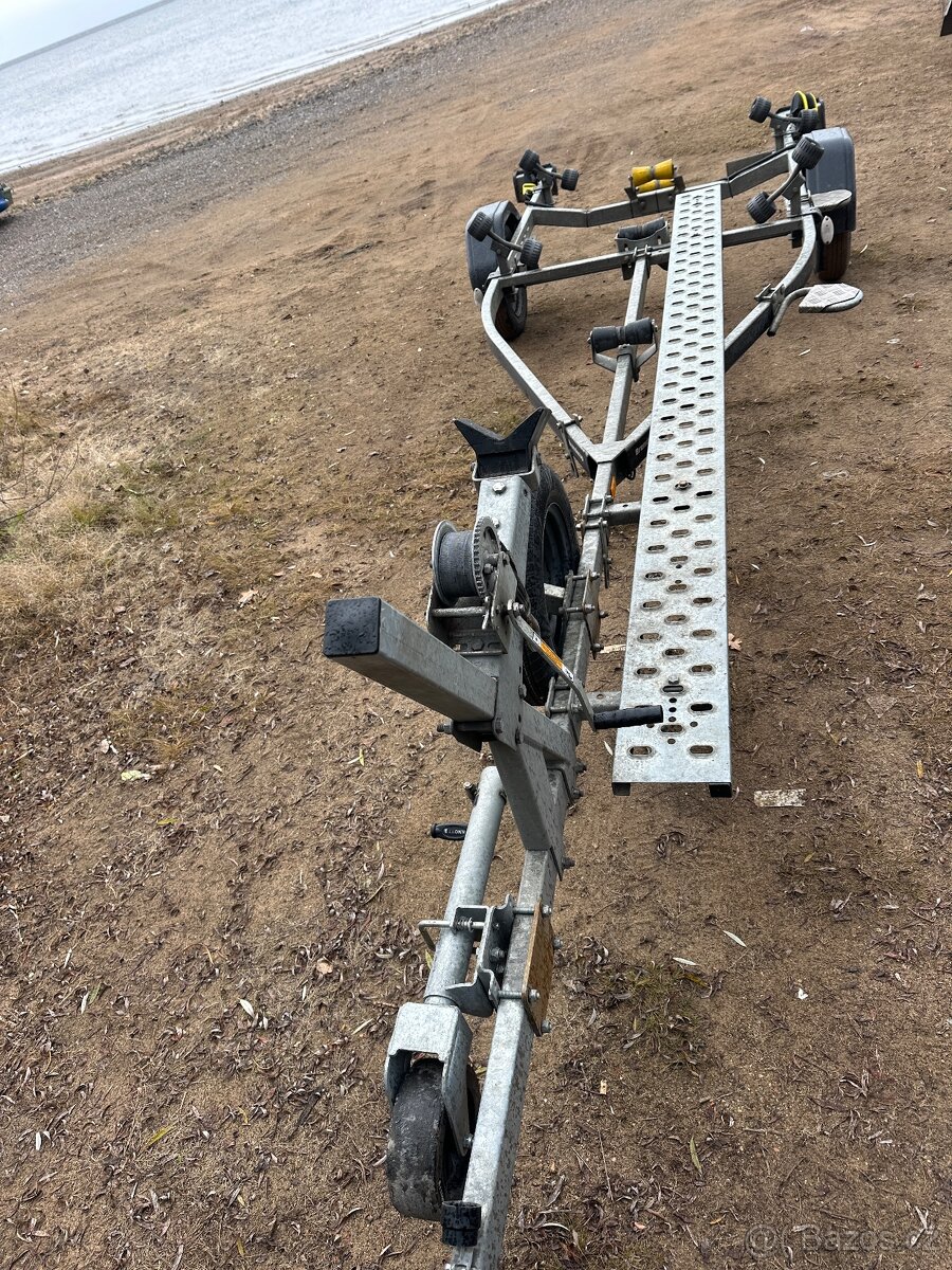 Lodní přívěs na loď značky Brenderup 16750 do 750KG - 3