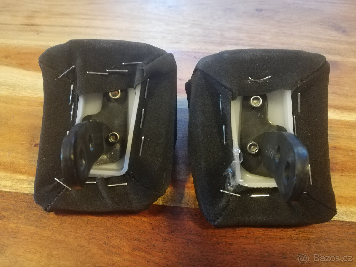 Opěrky spolujezdce Goldwing 1800 - 3