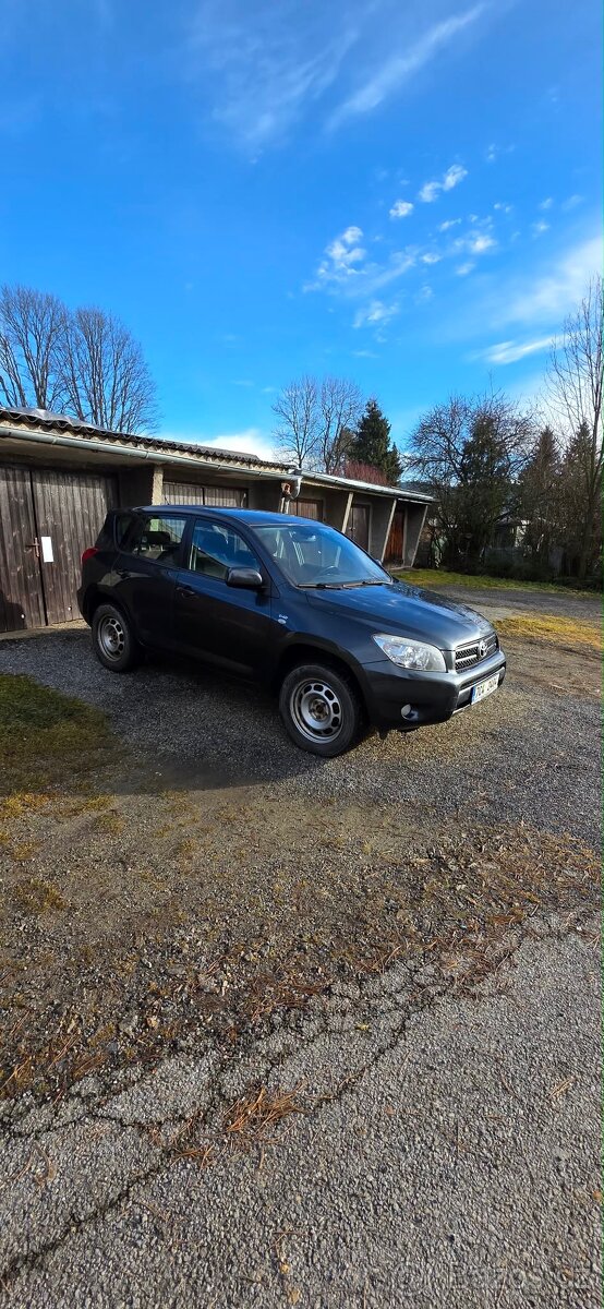 Prodám toyota rav 4 - 3