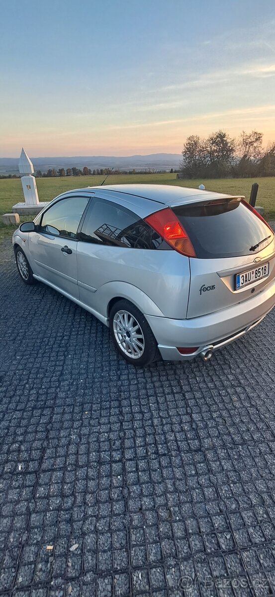 Ford Focus rs packet - 3