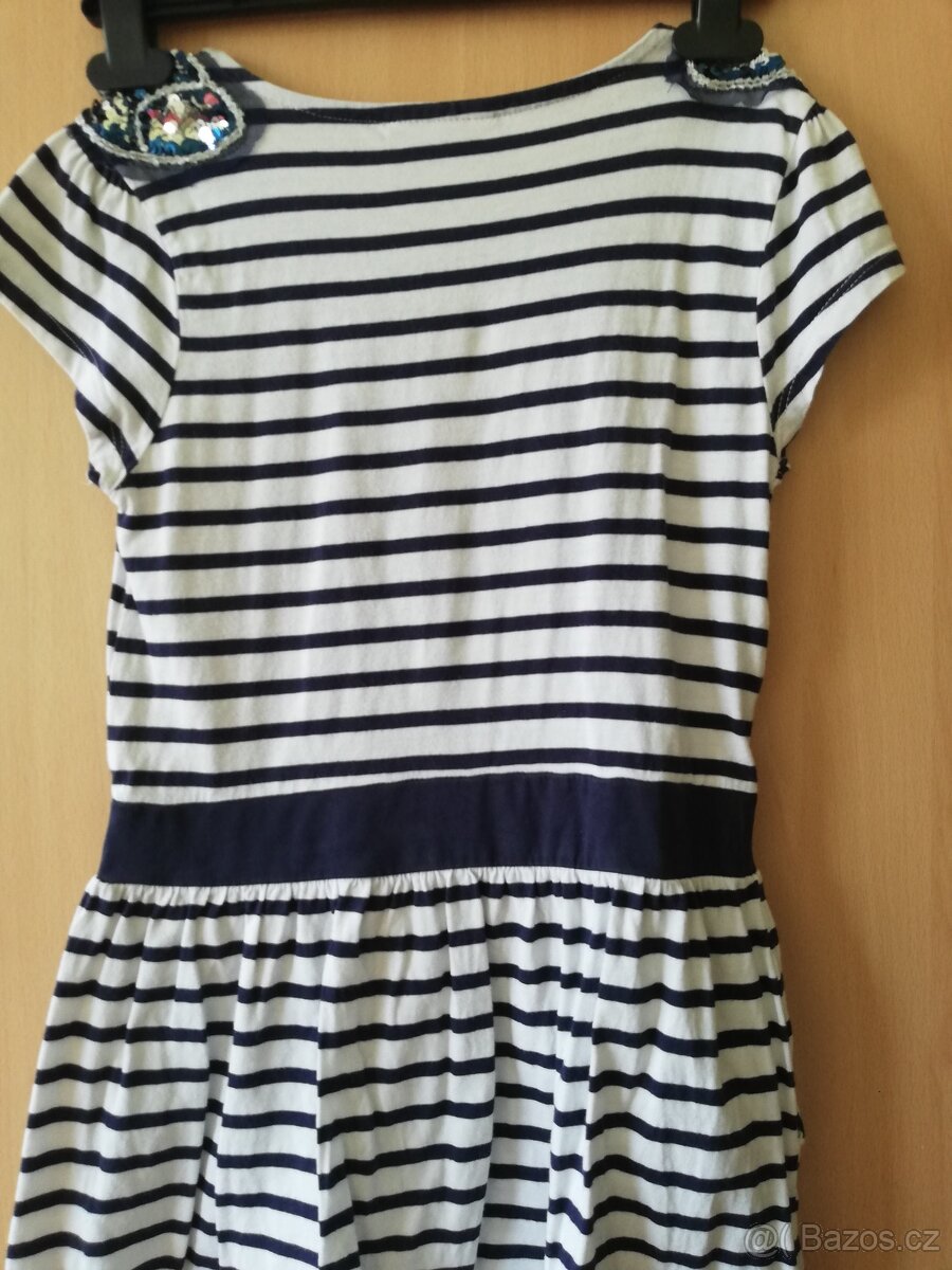 Dívčí letní námořnické modrobílé pruhované šaty s glitry - 3