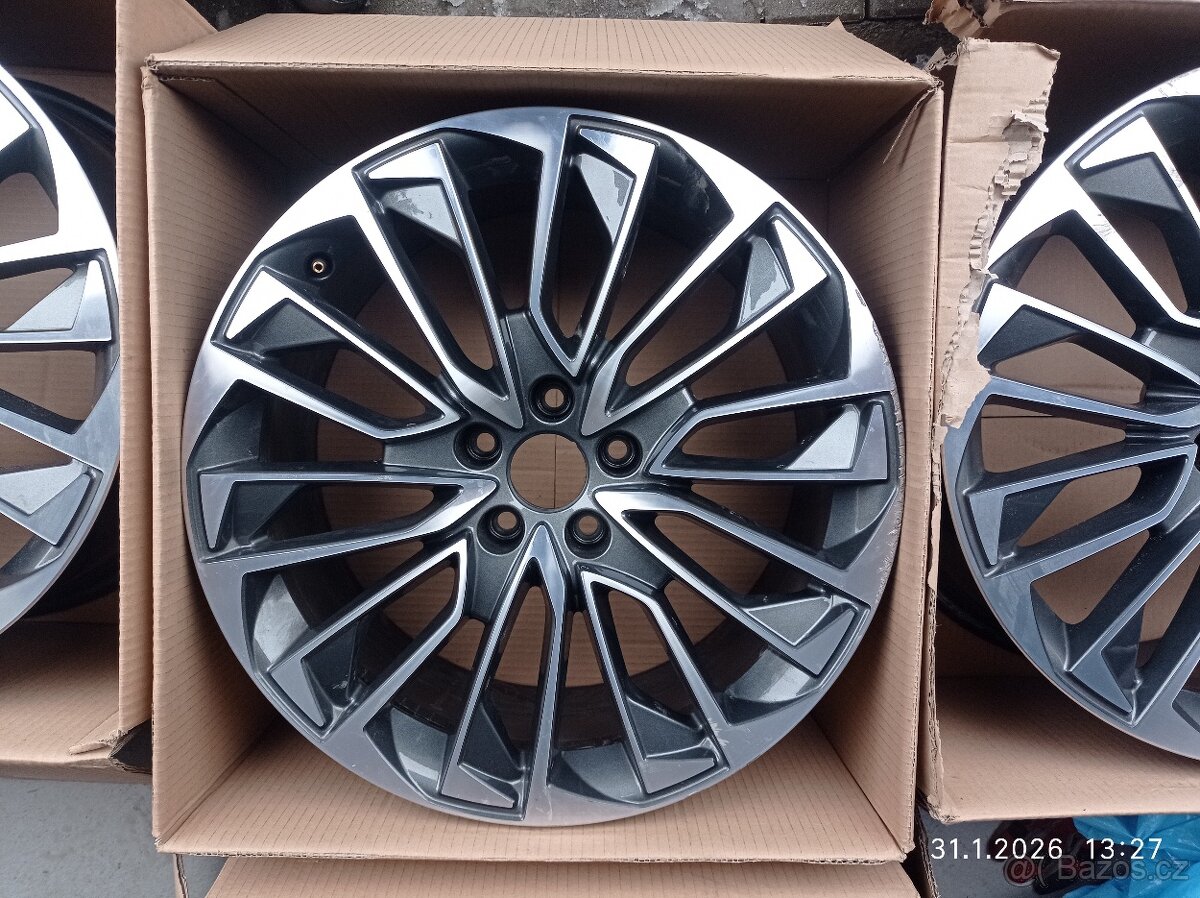 ojediněle 4x al disky 19" ORIGINAL Audi A6 4K C8 - 3