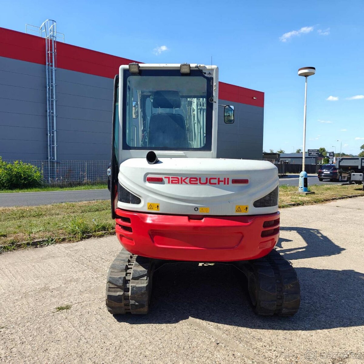 TAKEUCHI TB 250-2, SLEVA + kladivo v ceně - 3