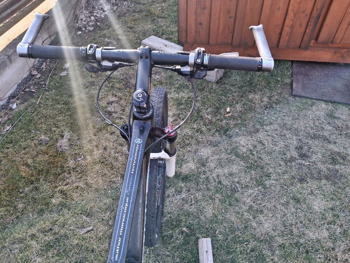 PRODÁM Author Revolt 26 - 3