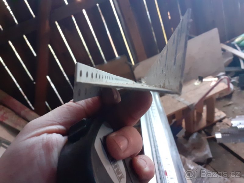 zakládací lišta - 3