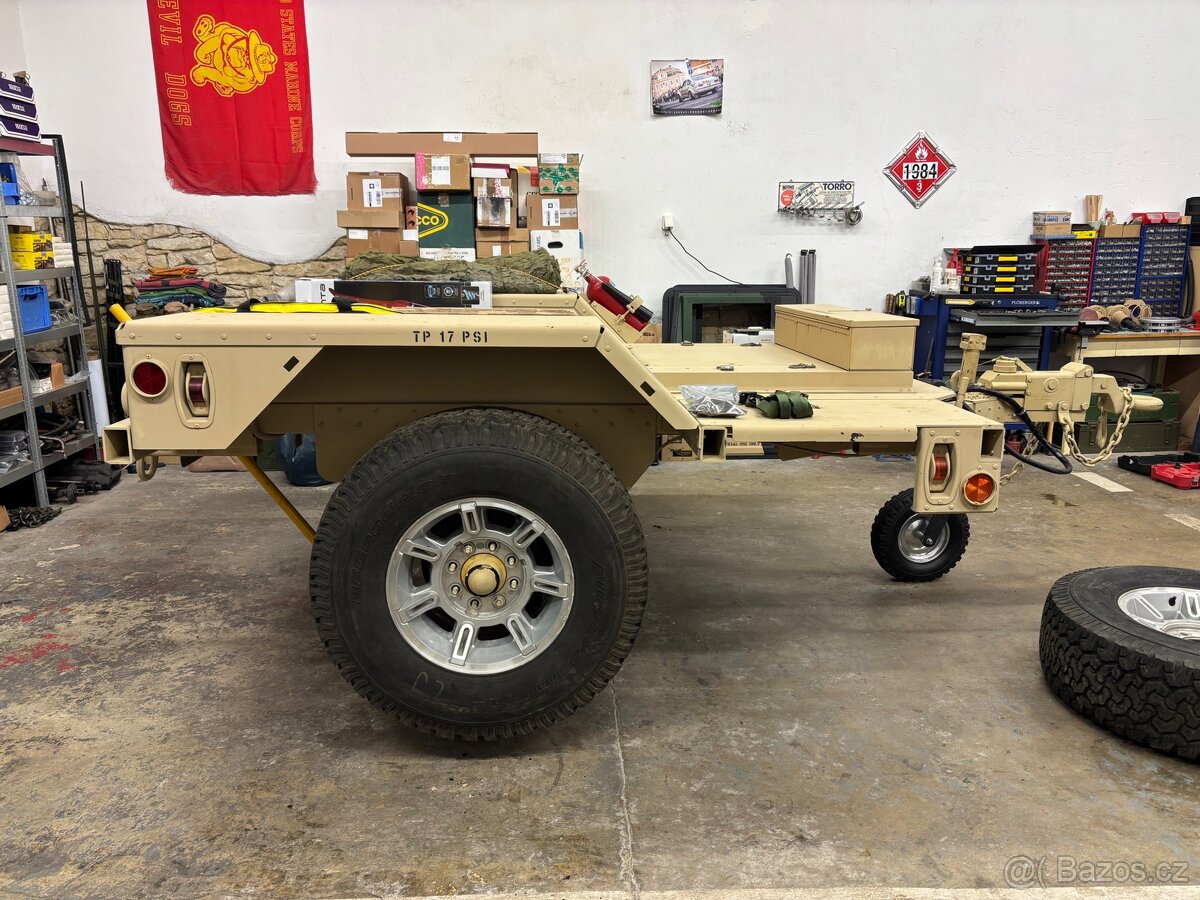 HUMVEE vlek - 3