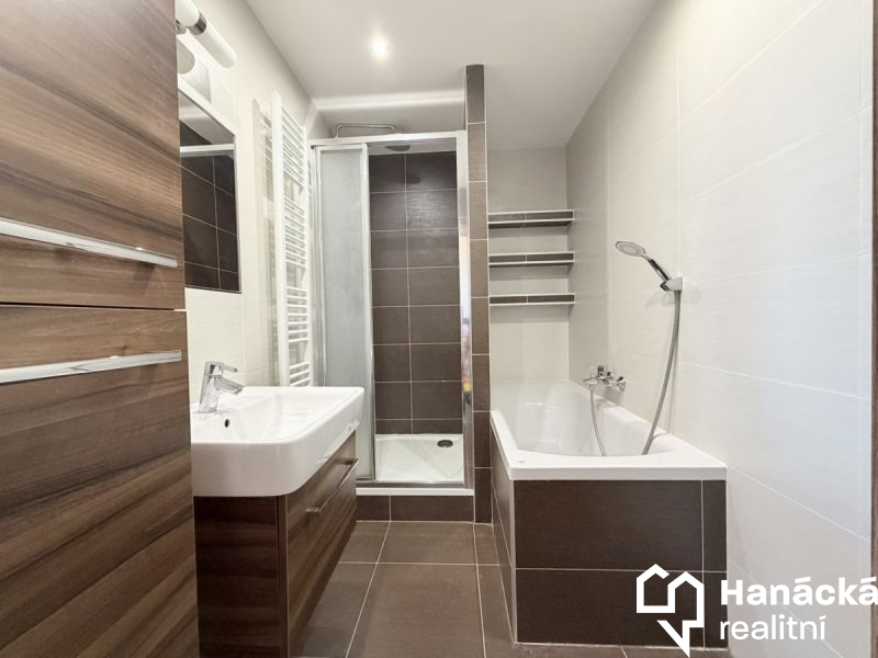 Pronájem, Byt 3+1, 72m2, Holešov - 3