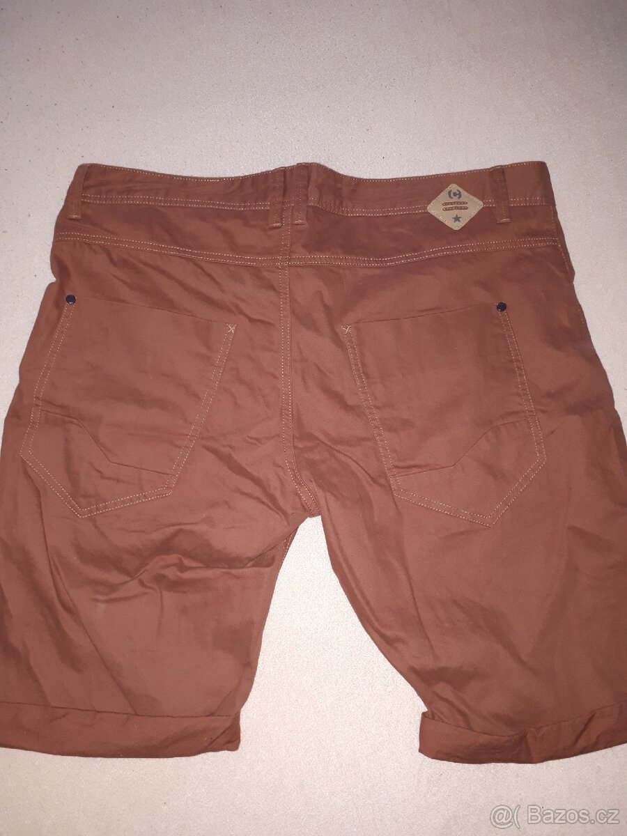 Pánské kraťasy(Nové)vel.34 - 3