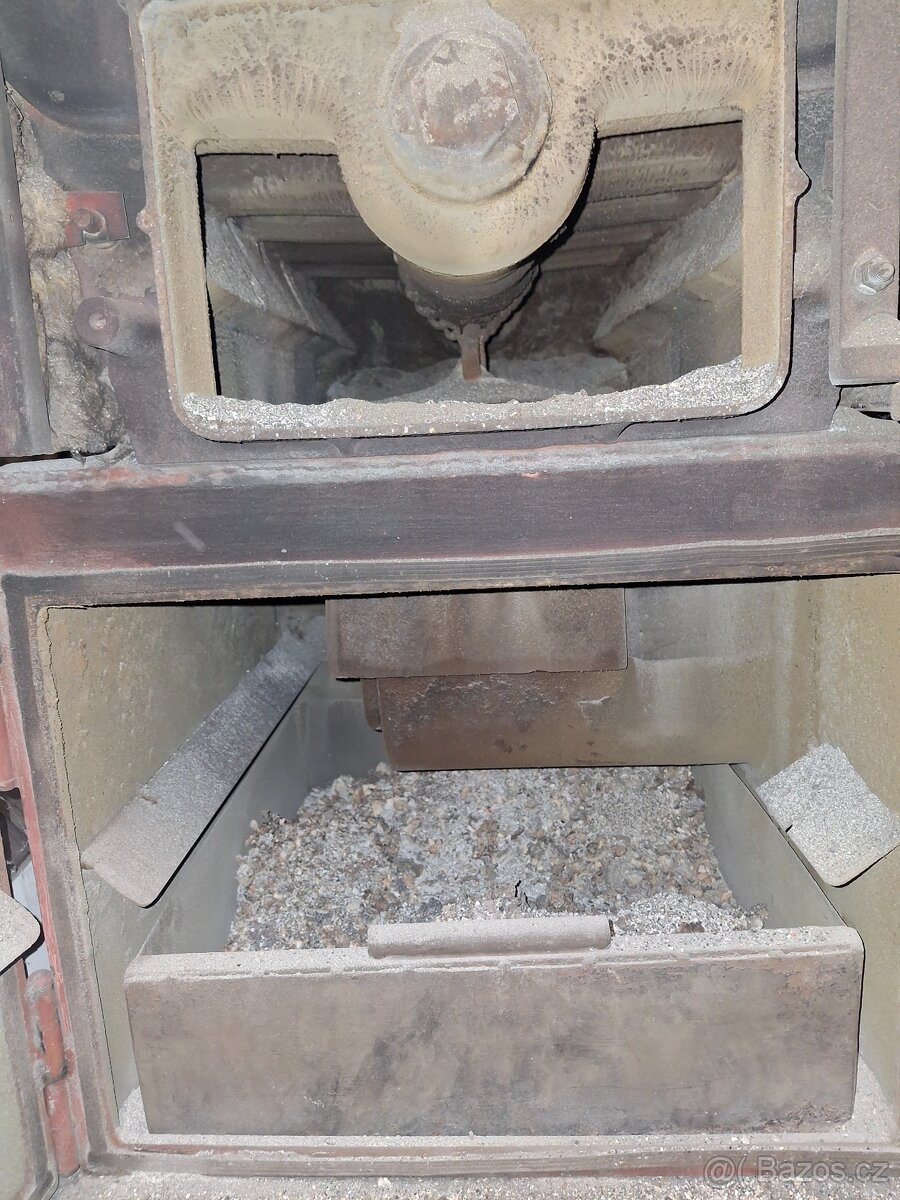 Viadrus U22 přestavba, 6čl., automatický kotel - 3