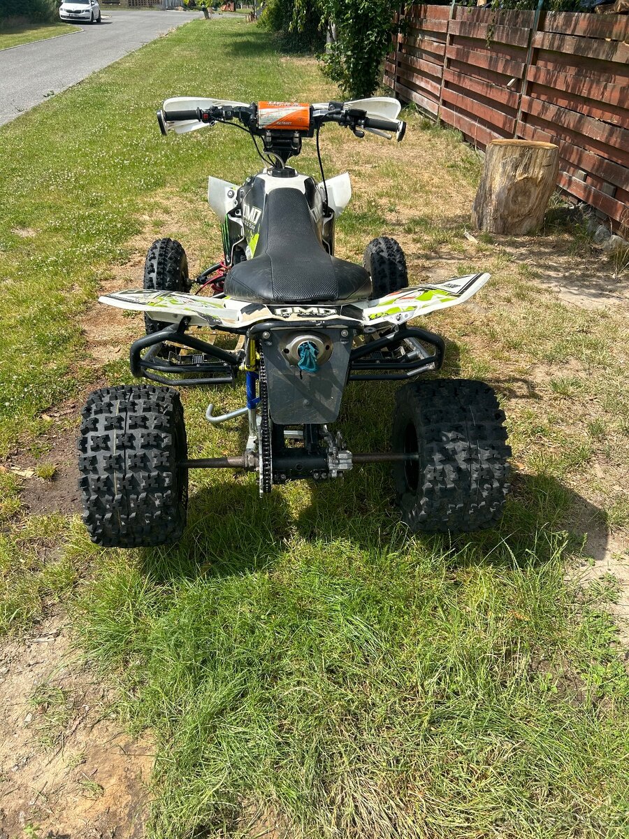 Suzuki LTR 450