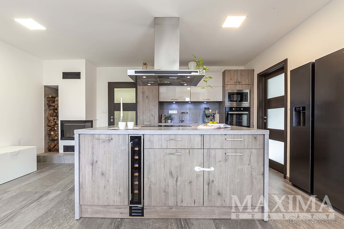 Byt 4+kk o ploše 188 m2 - Praha, Zbraslav - 3