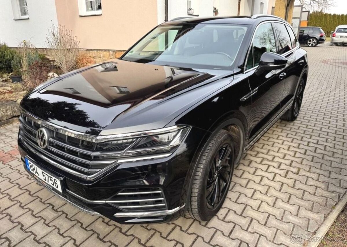 Volkswagen Touareg, 3,0TDi/V6 /210Kw DPH ,fullLED - 3