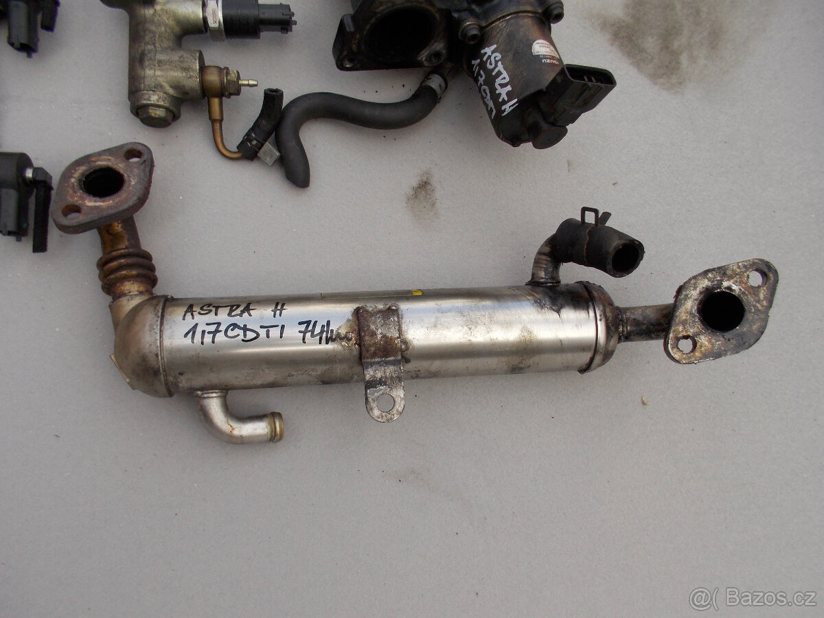 Díly z motoru Opel Astra H 1.7CDTI 74kw - 3