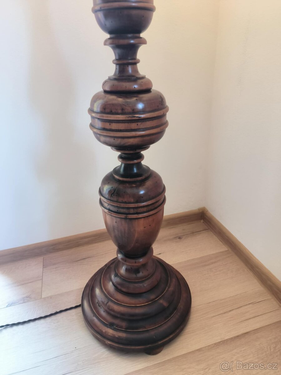 Dřevěná stojací lampa - 3