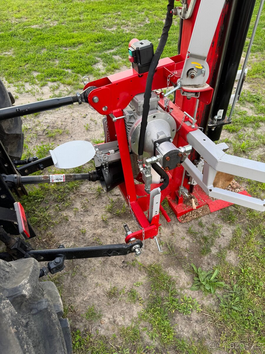 ŠTÍPAČKA DŘEVA LANCMAN STX 11 C + EL 400V/4 kW - 3