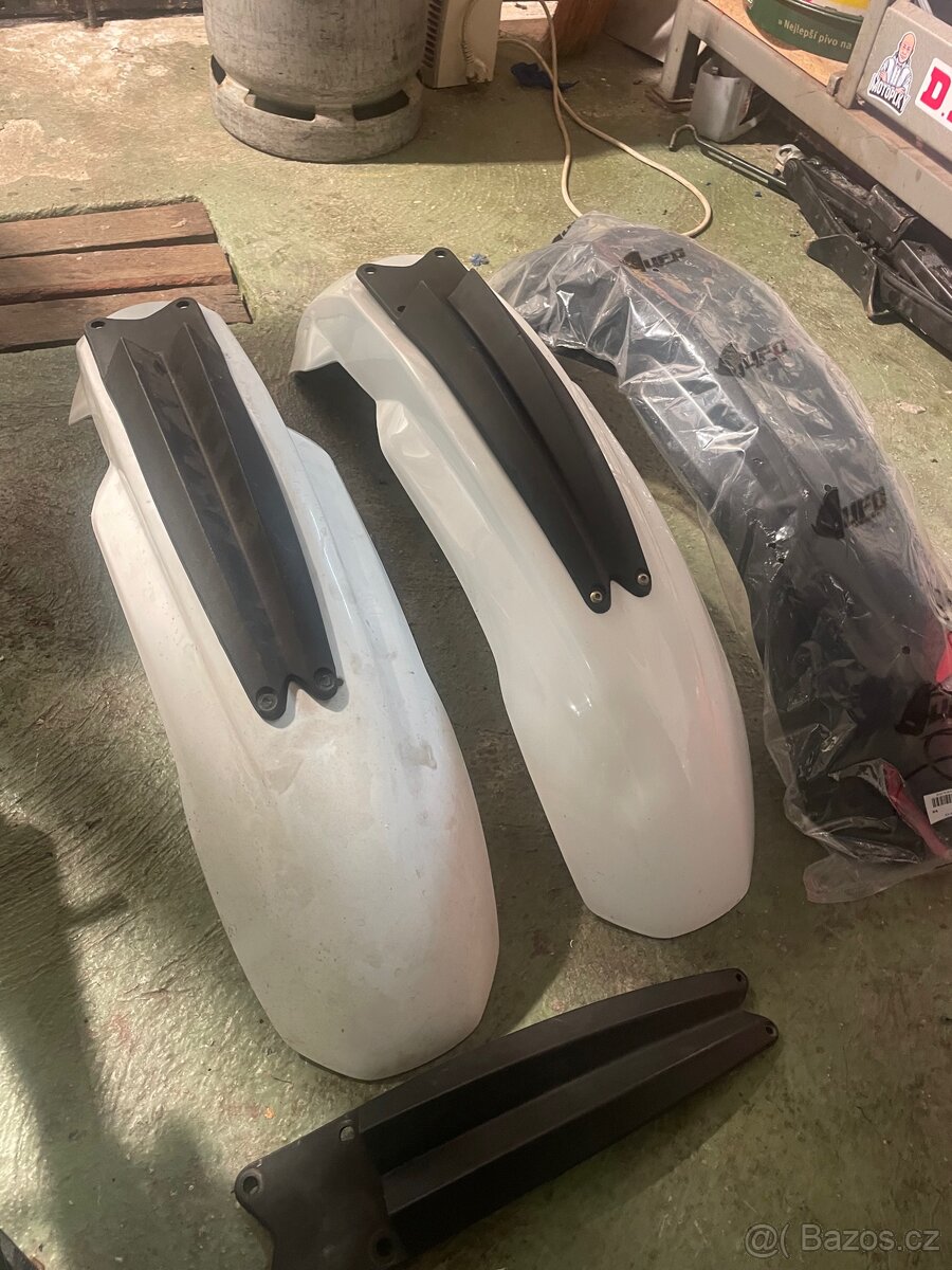 Přední blatníky Husqvarna - 3