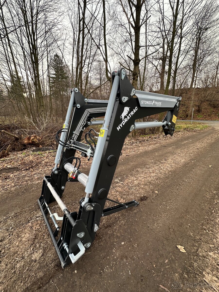 Čelní nakladač na traktor HYDRATRAC 1600 - 3