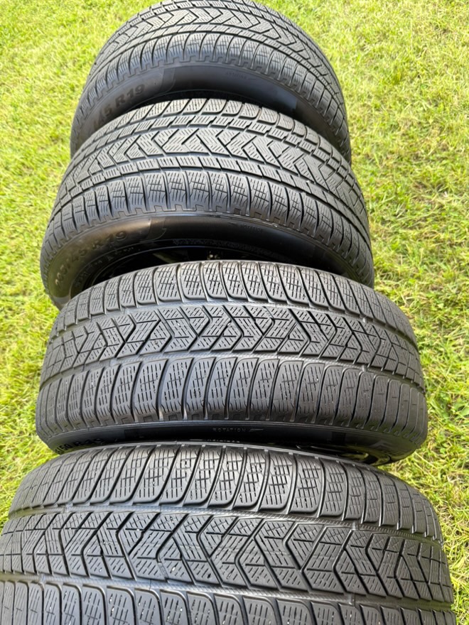 BMW X5 F15 zimní sada alu kol - 3