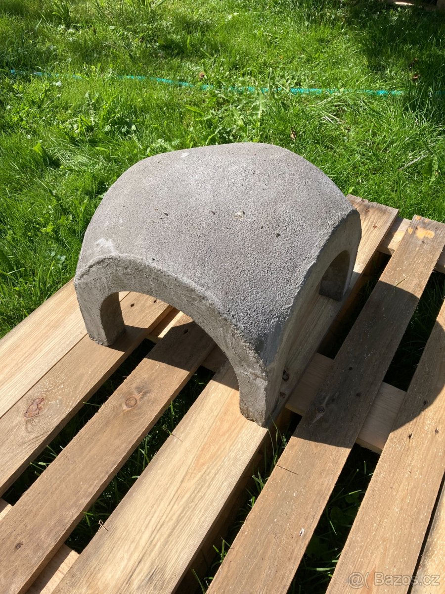 KOMÍNOVÁ HLAVICE STŘÍŠKA - 3