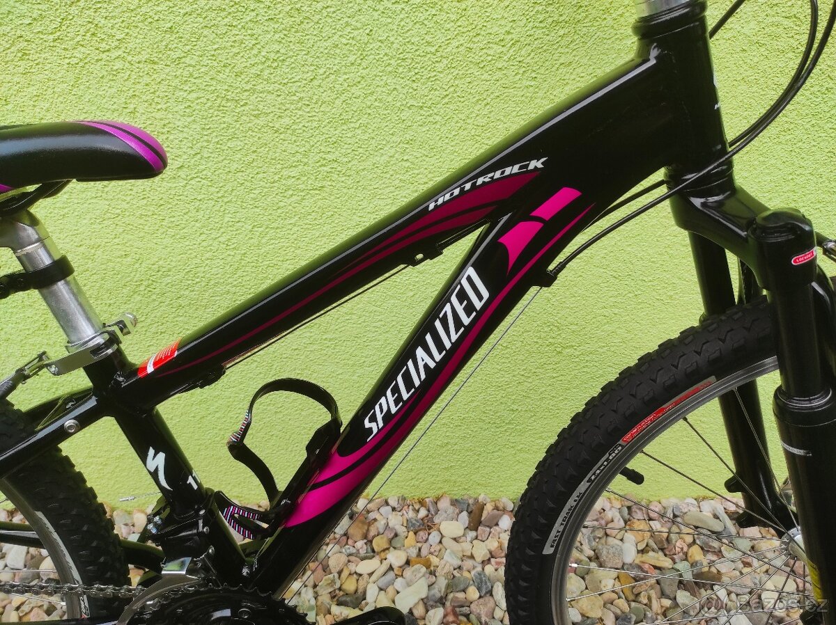 Značkové dětské kolo SPECIALIZED 24" (černá/fialová) - 3