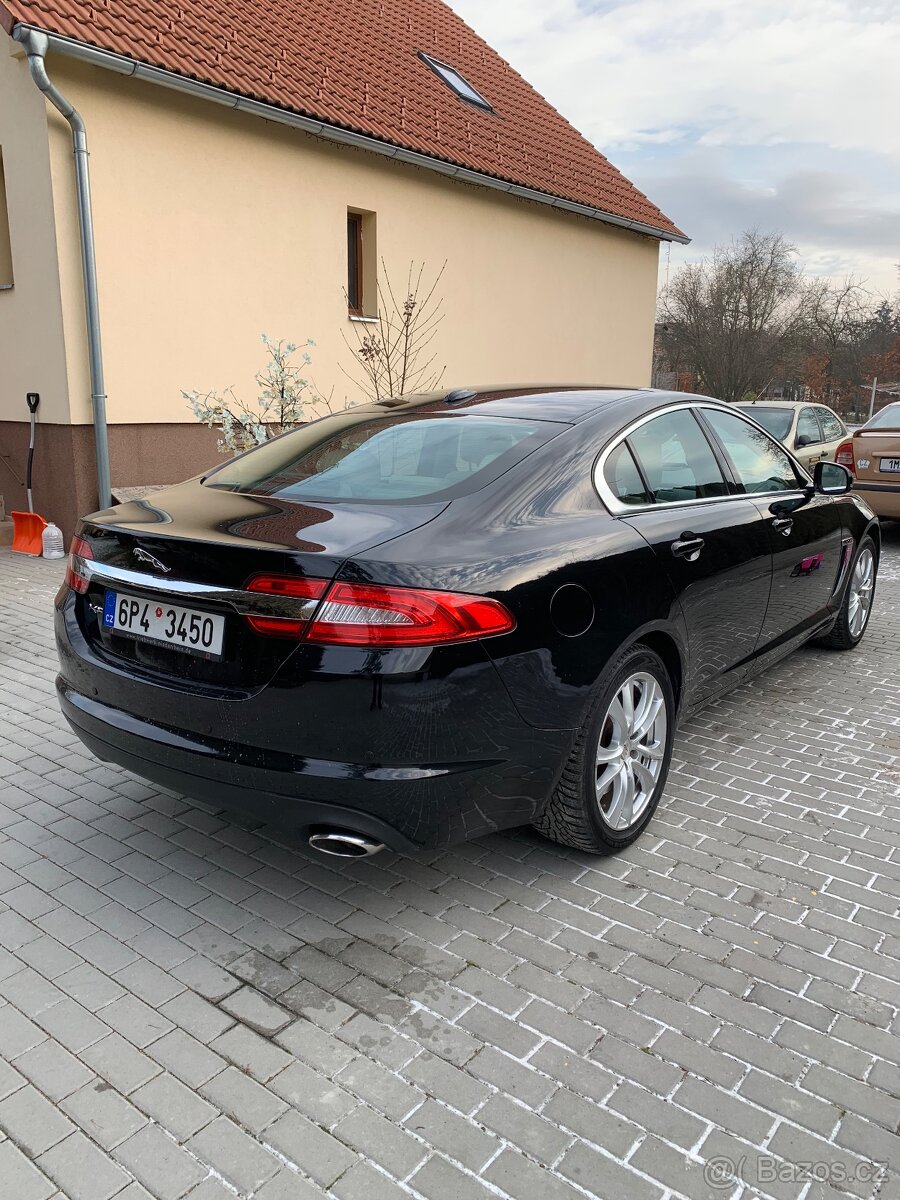 Jaguar XF 2.2D - 3