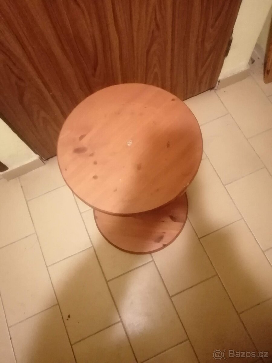 Dřevěný podstavec - 3