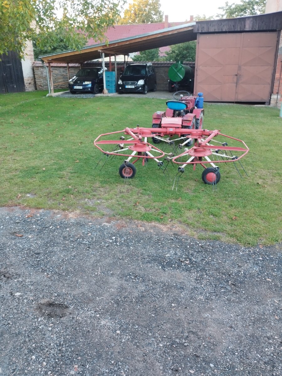 Obraceč sena FAHR KH 40 - 3