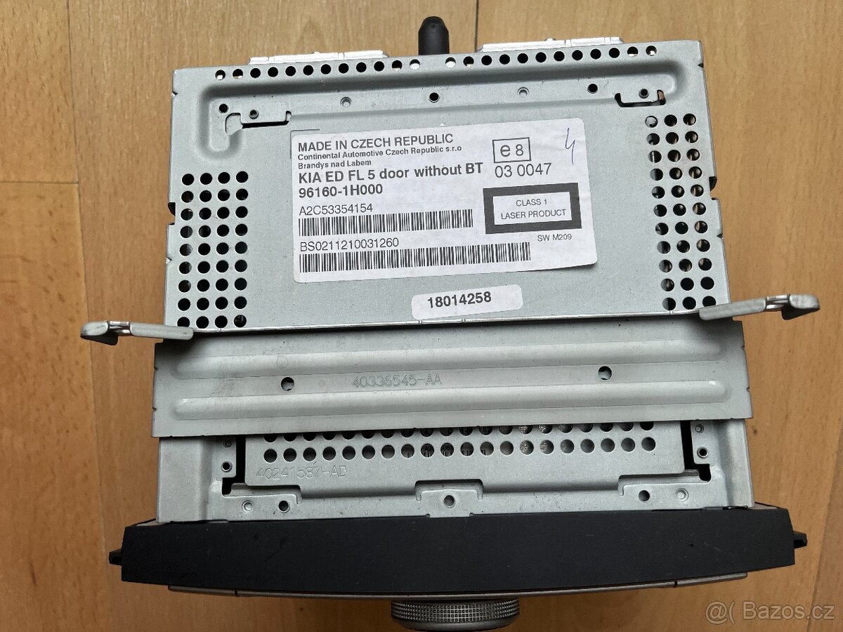 Autorádio pro KIA Ceed I - 3