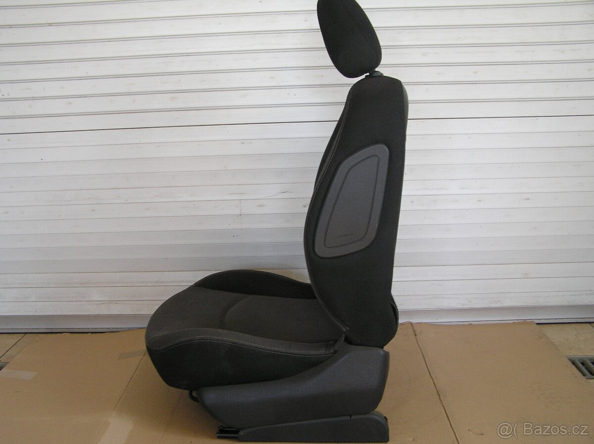 Prodám sedačku řidiče Peugeot 206 - 3