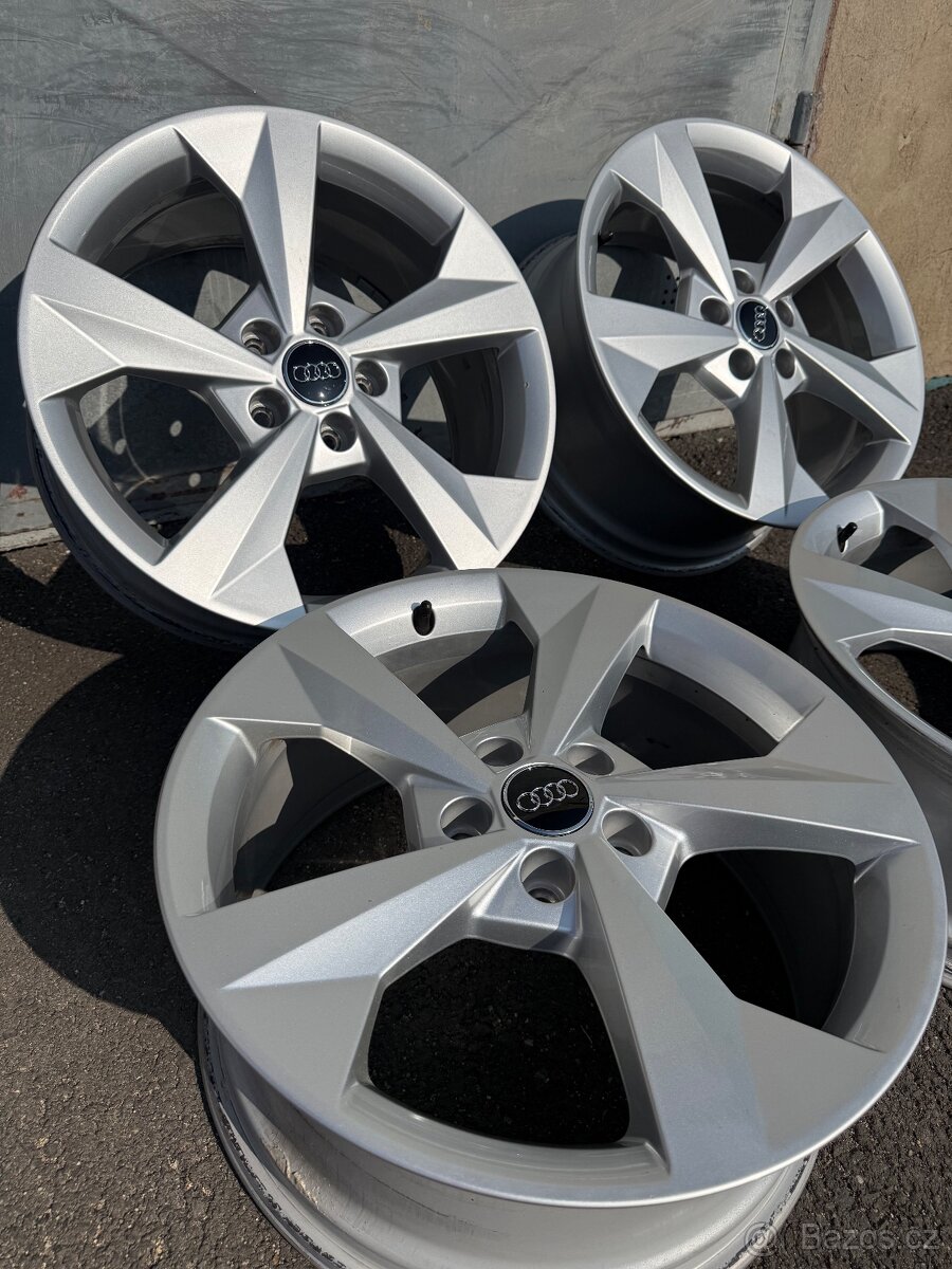 Originál Audi 5x112 R18 - 3