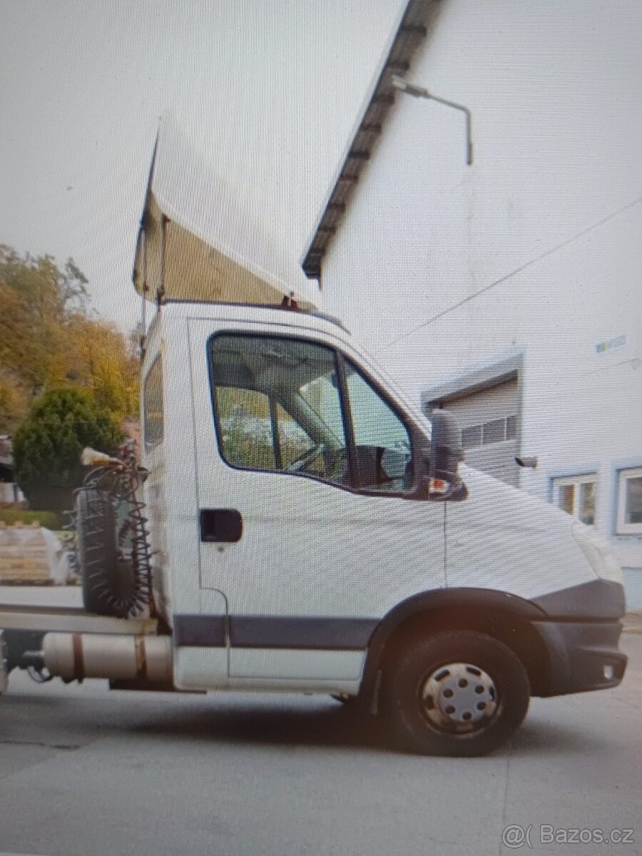 Spojler na Iveco - 3
