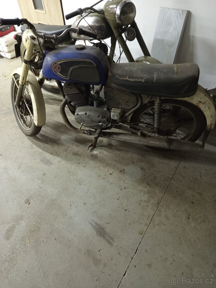 Čz 125/476 - 3