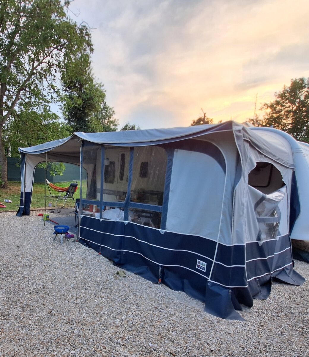 Hobby DE LUXE 560 KMFe - 3