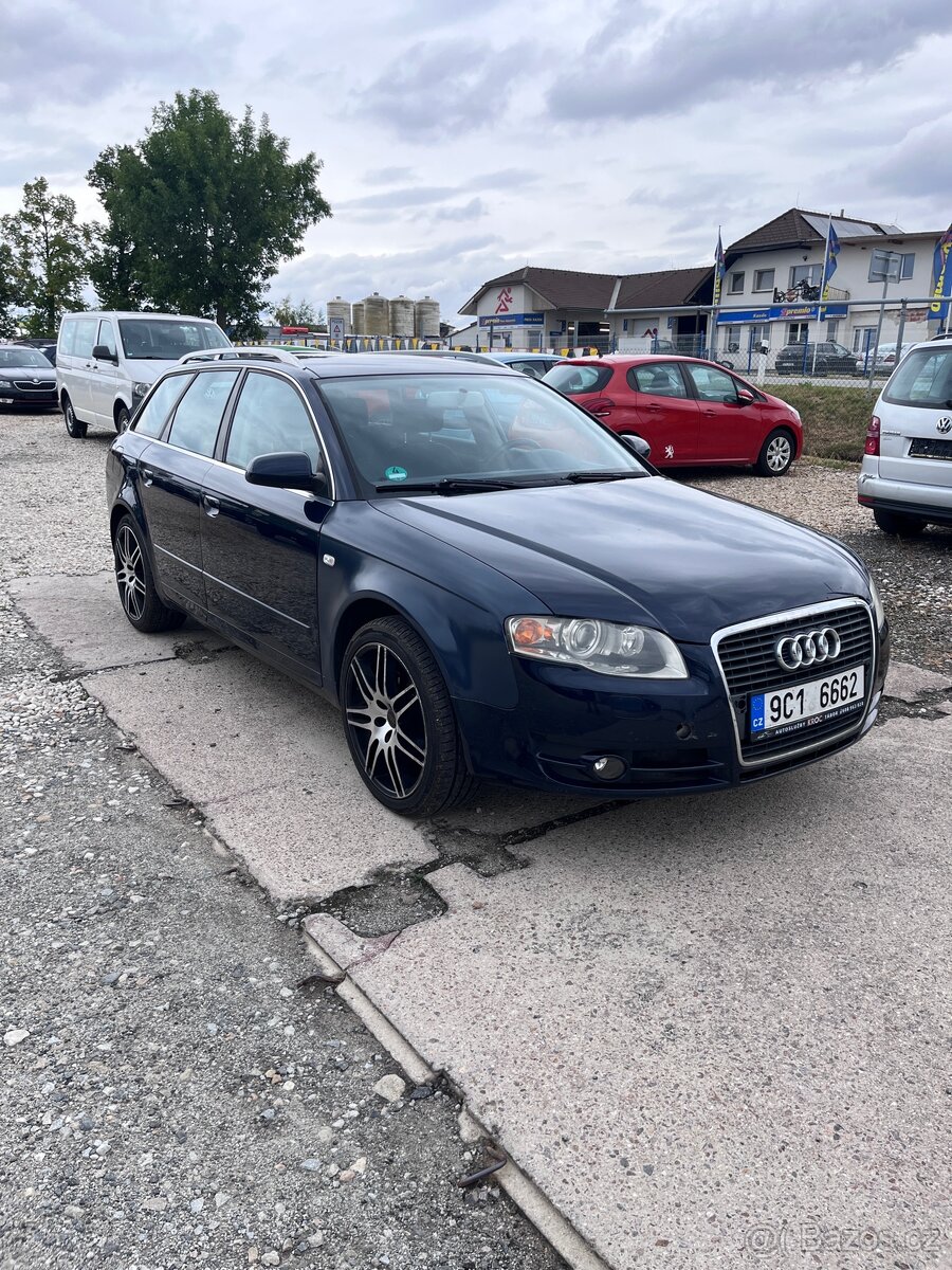 Audi A4 2.5tdi..combi.....manuál - 3