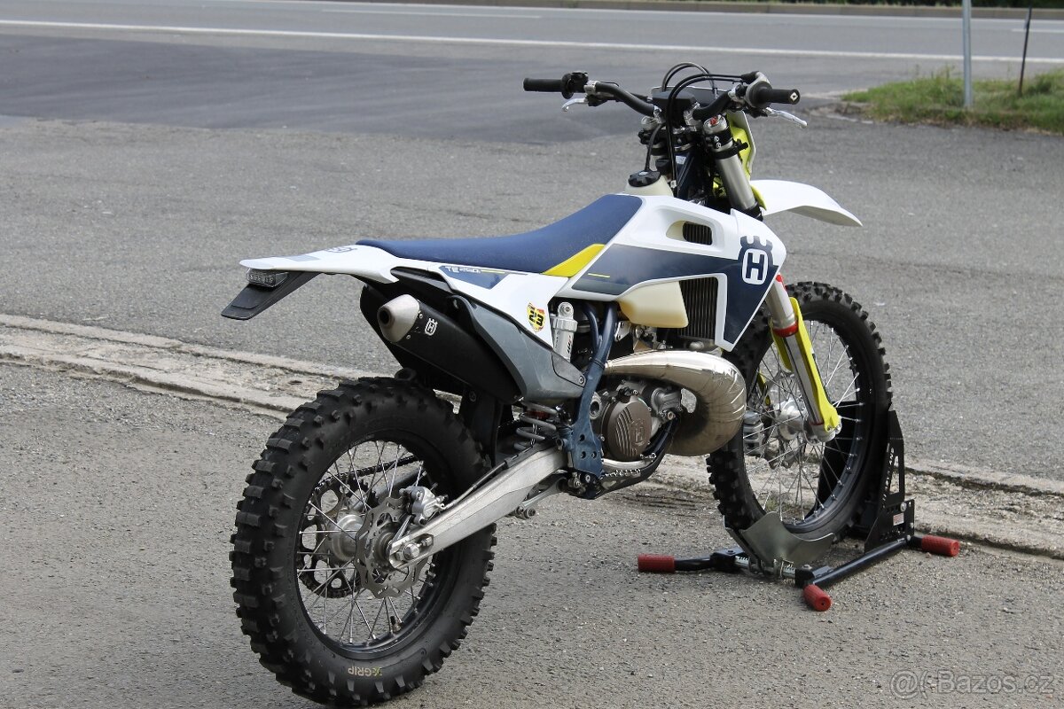 Husqvarna TE 250 2T 2021 s RZ
