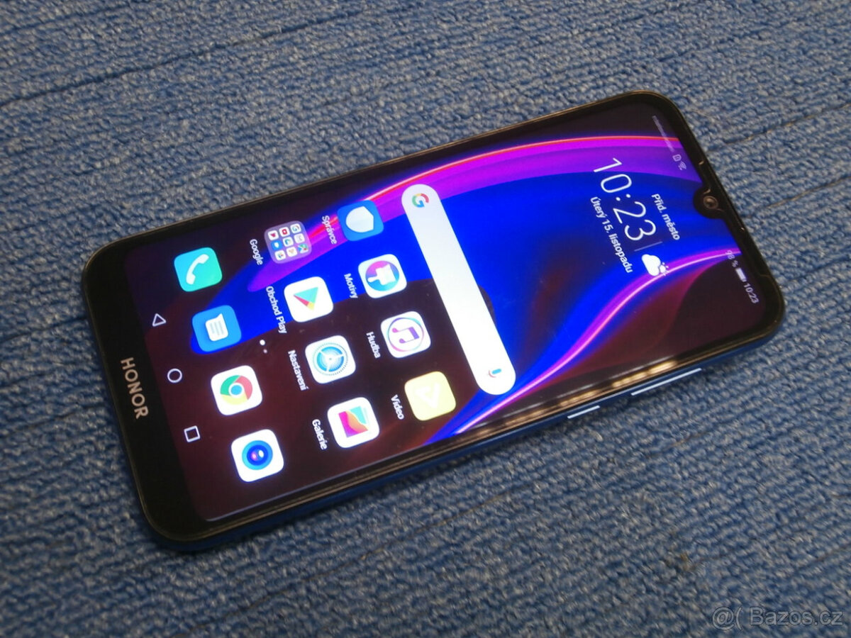 Malý HONOR 8S 2/32GB 13MP LTE 5,7" IPS - 3