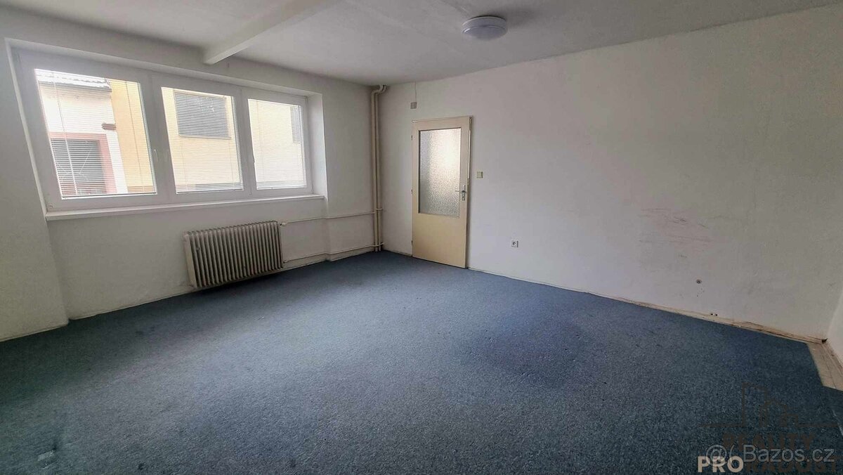 Pronájem komerčních prostor 60 m2 - 3