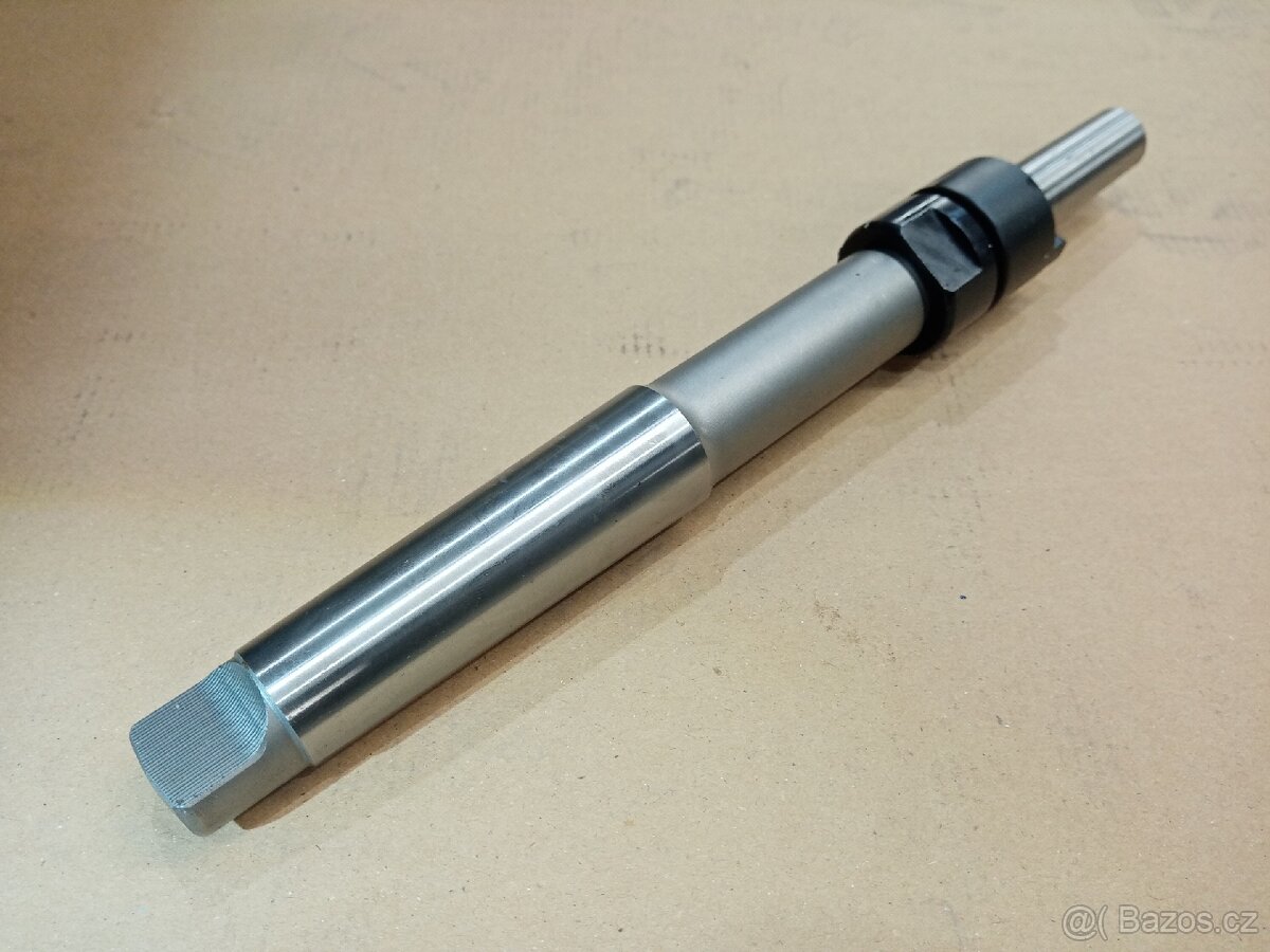 Držák nástrčných výhrubníků a výstružníků 22 MK4 - 3