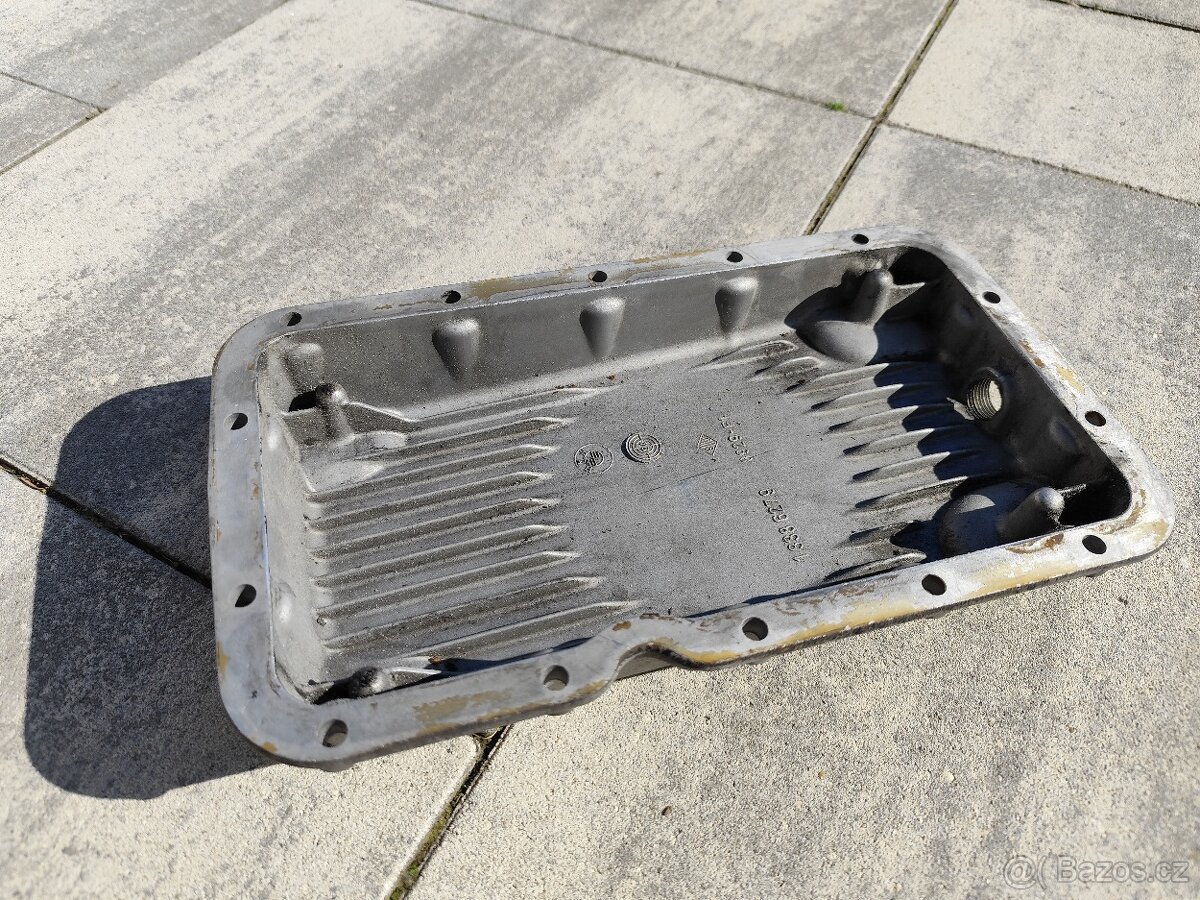 Olejová vana BMW R100R i jiný model - 3